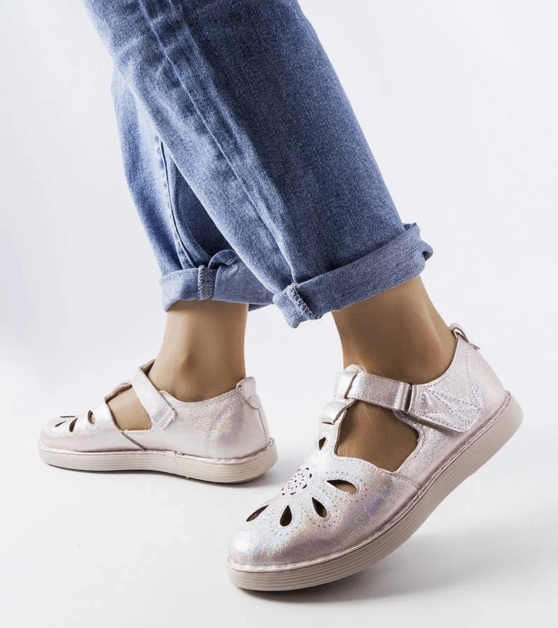 Pantofi roz Williams cu pantofii întredeschis