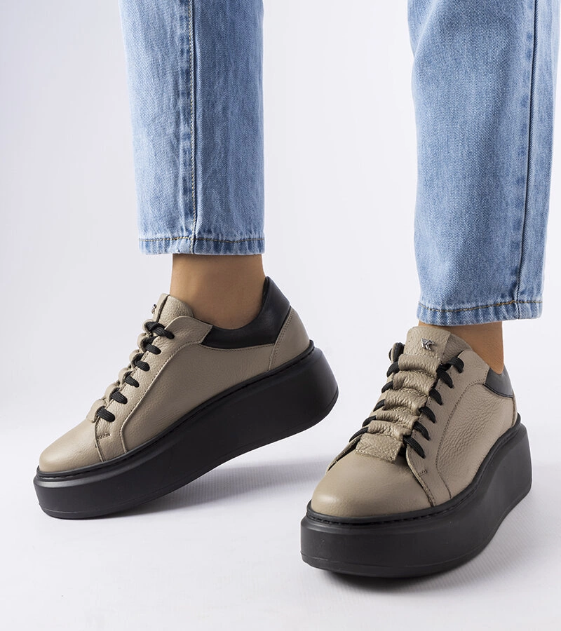 Adidași Karino din piele bej închis