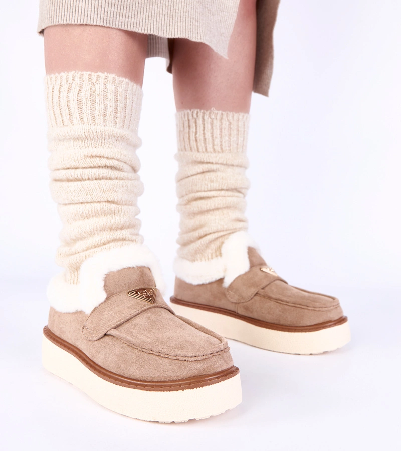 Mocasini căptușiți cu blană bej închis Loafy