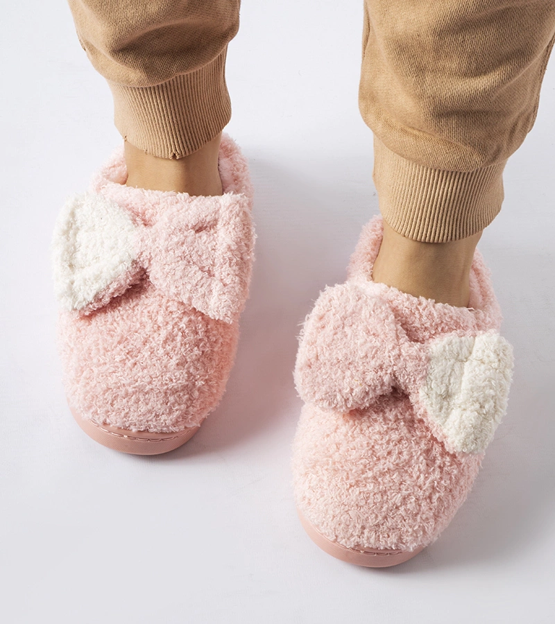 Papuci roz roz cu fundiță Delfio