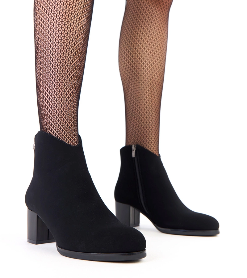 Botine negre cu ornament delicat din piele ecologică mată Angelo