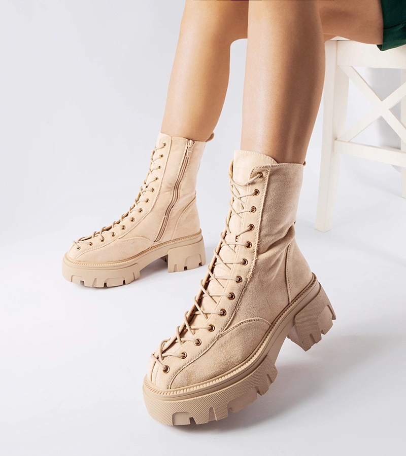 Papuci de casă bej decorate cu șireturi Amola