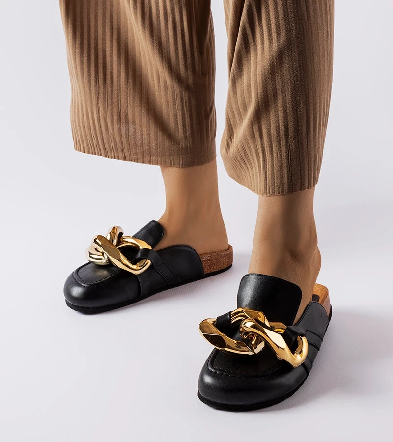 Șlapi negri cu lanț Christelle