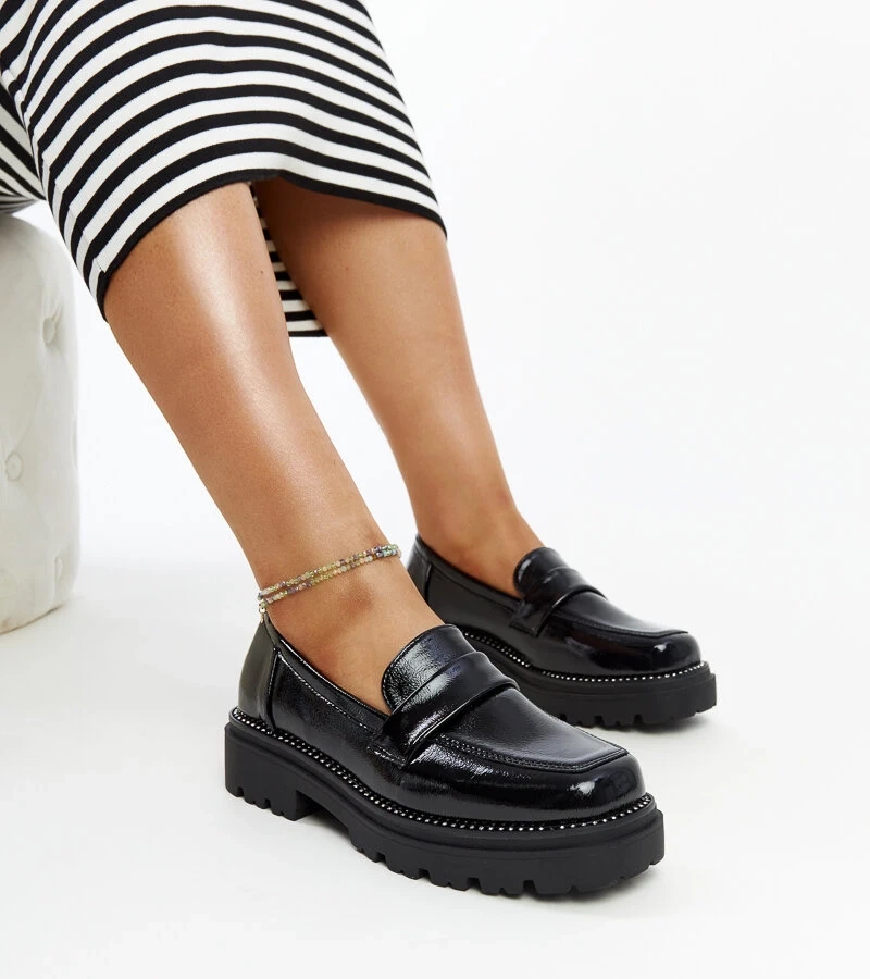 Pantofi de lac negri cu branț de piele Ulla