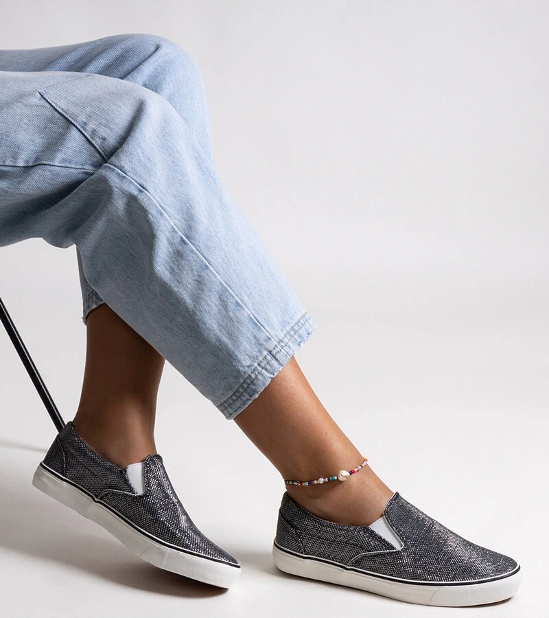 Pantofi de tenis negri strălucitori Lublubah