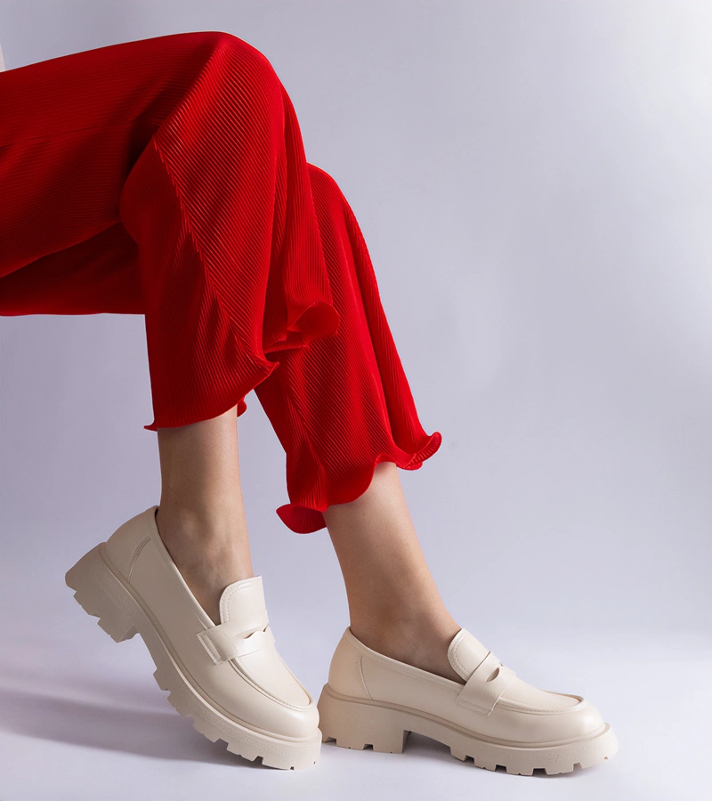 Mocasini bej pentru femei din piele ecologică Violanda