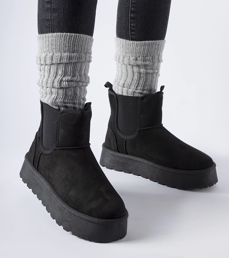 Cizme negre cu elastic pe laterale Bertino