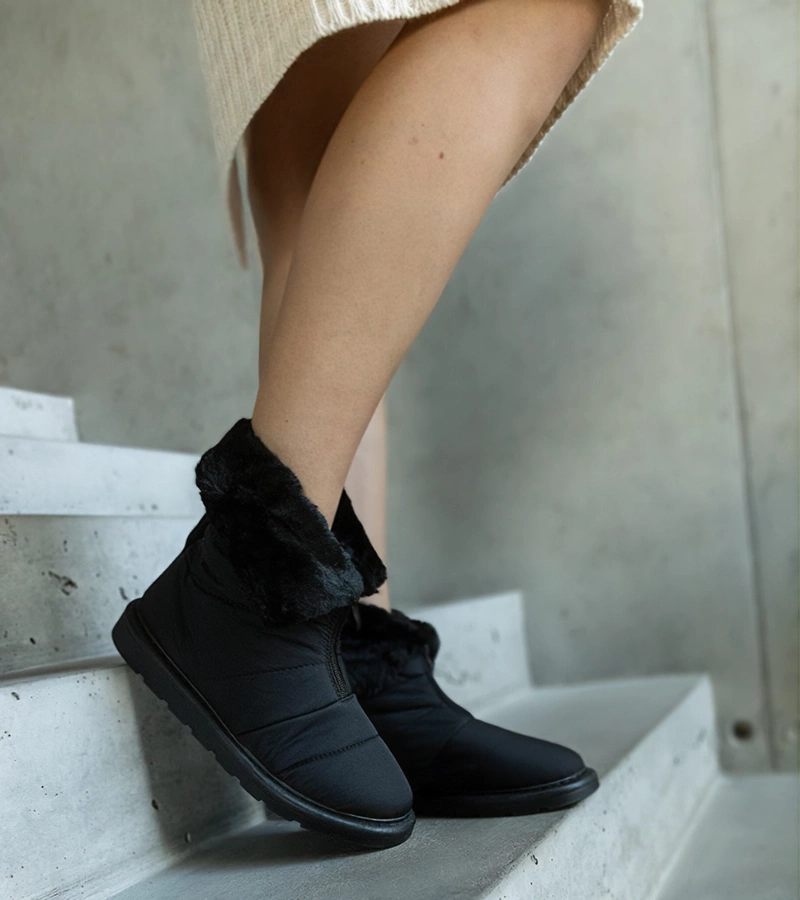 Cizme negre de iarnă căptușite cu guler Edidda