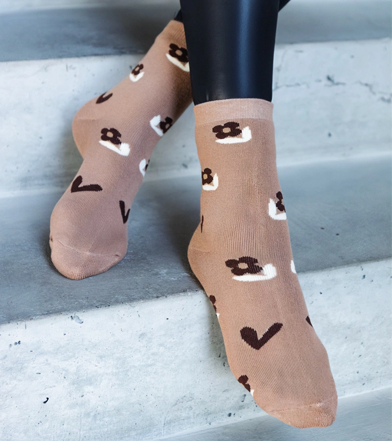 Ciorapi calzi Sella alb-negru.