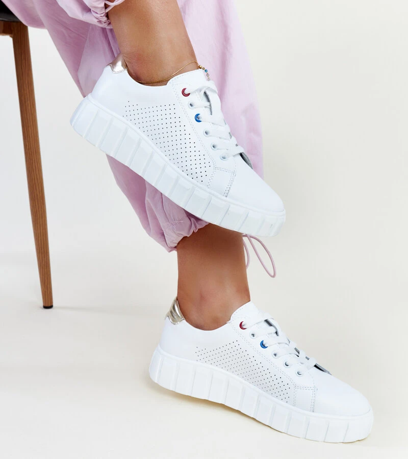 Sneakersi de piele albi Zvonka